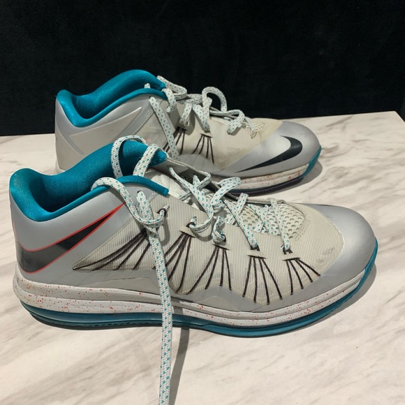 Lebron 10 low - Picture 2 of 4